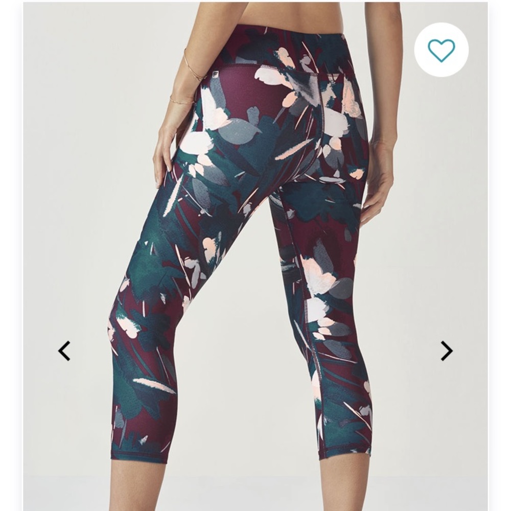 Fabletics Salar Crop Leggings